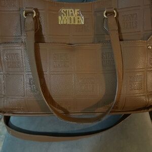 Steve Madden Large Tote 👜 great condition only used a few times.